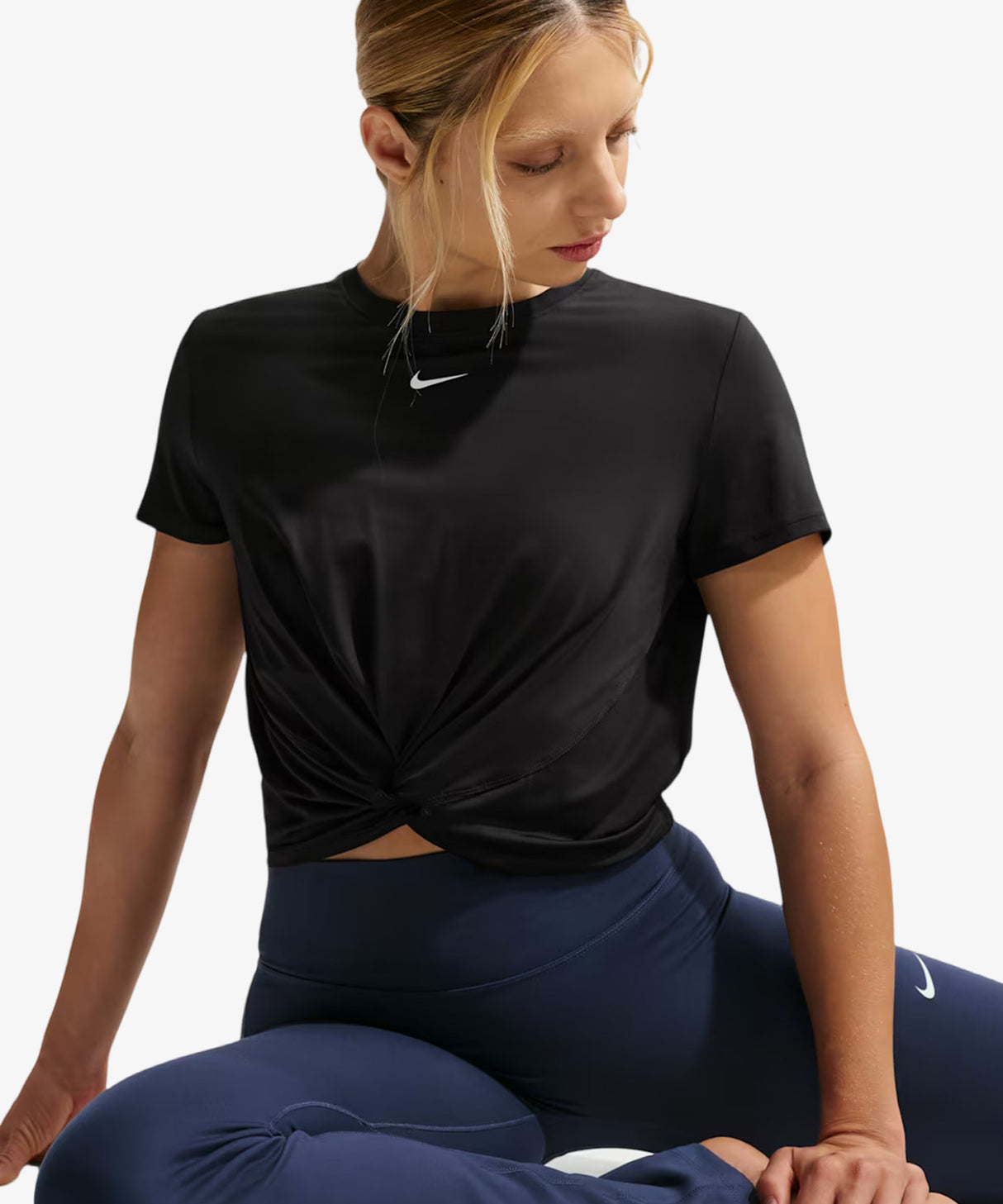 Personalised Women’s Nike Dri-FIT Twisted Top